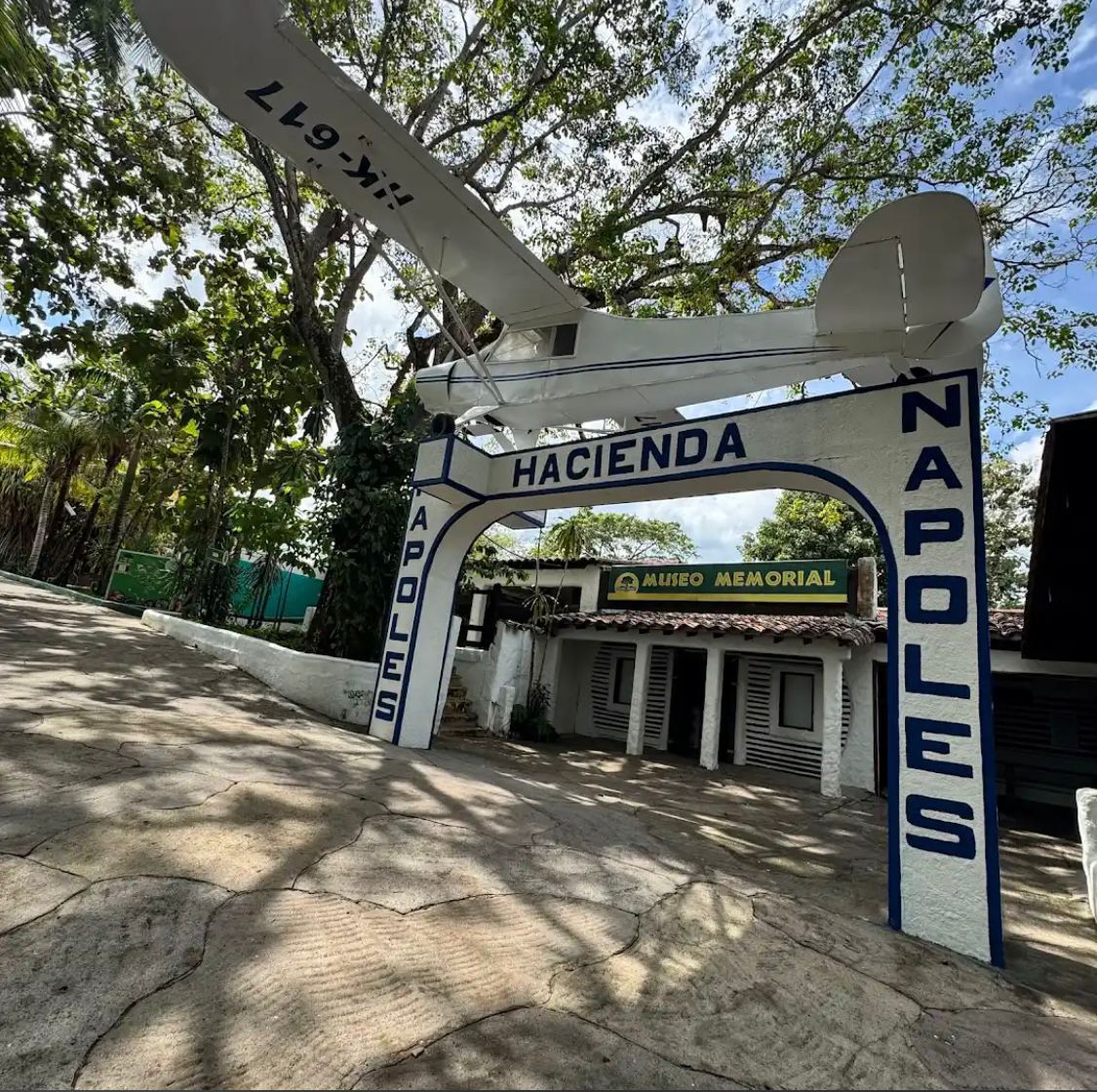 Hacienda Nápoles - Image 2