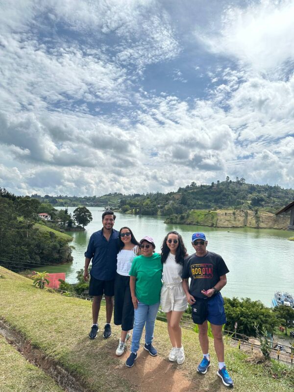 Tour Guatapé y Piedra del Peñol - Image 5